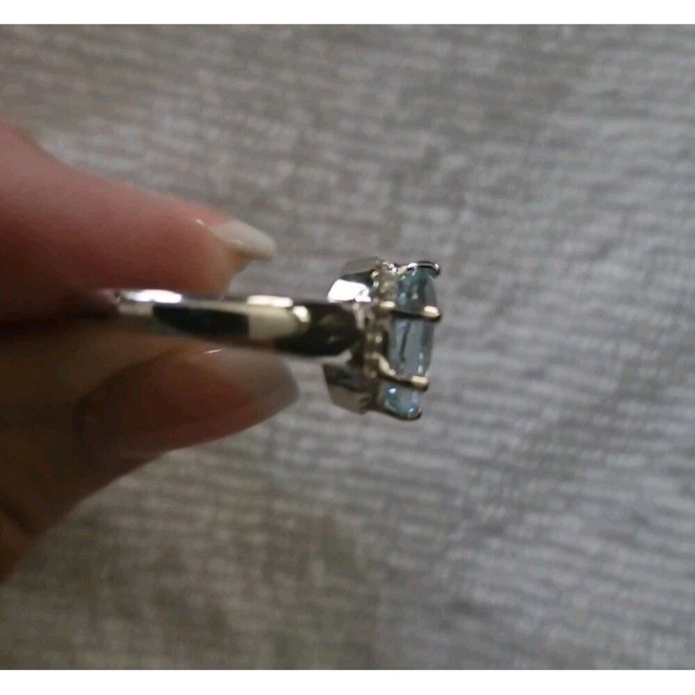 Gorgeous Womens Sterling Silver Blue Topaz White Topaz Size 7 Designer Ring - Picture 3 of 8